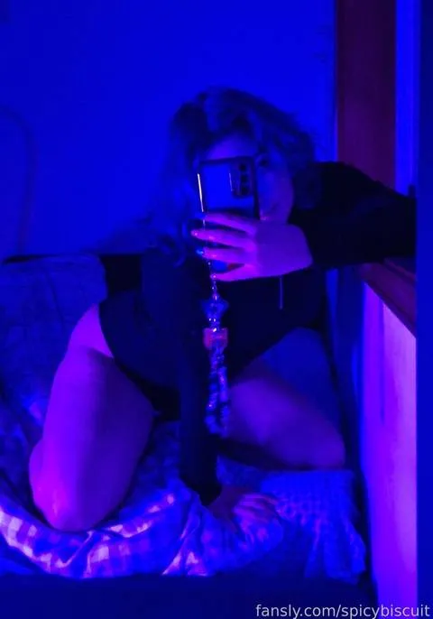 @spicybiscuit