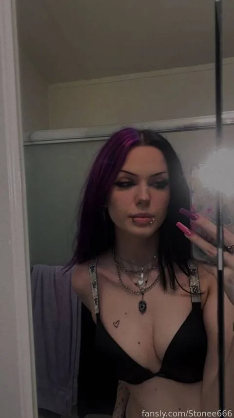 @Stonee666