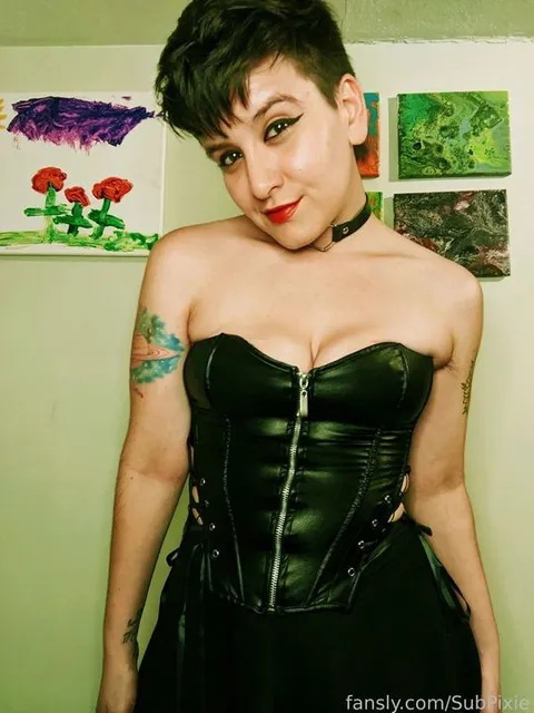 @SubPixie