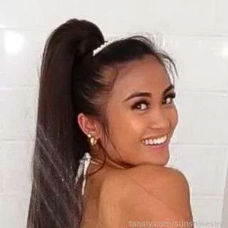 @sunshinesina