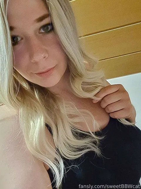 @sweetBBWcat