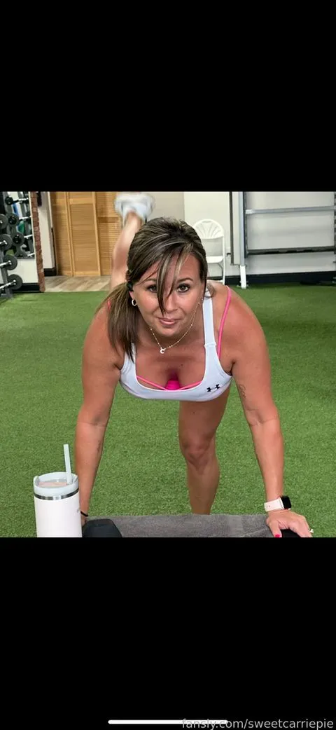 @sweetcarriepie