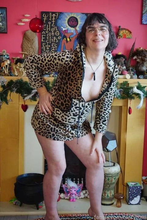 @tastytoni