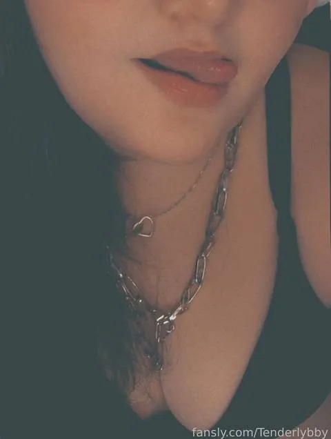 @Tenderlybby