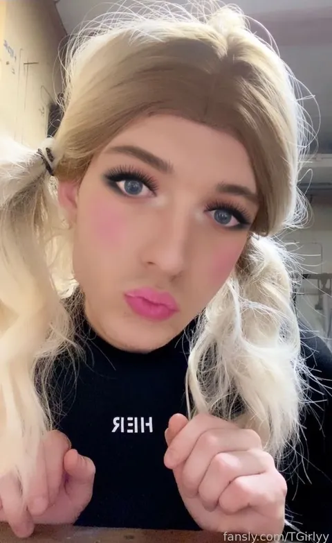 @TGirlyy