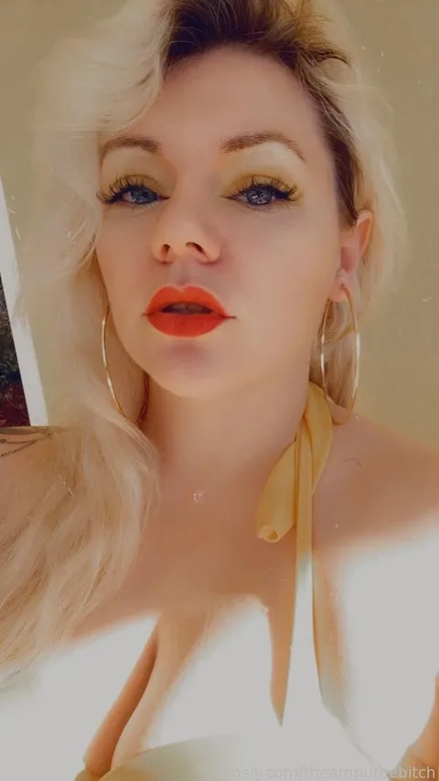 @theamputeebitch