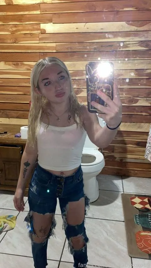 @tinybabyxoxo69