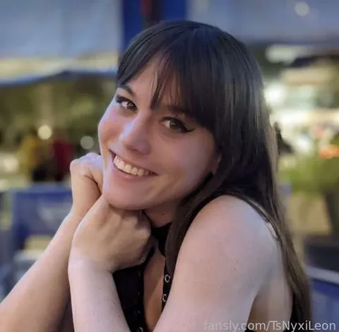 @TsNyxiLeon