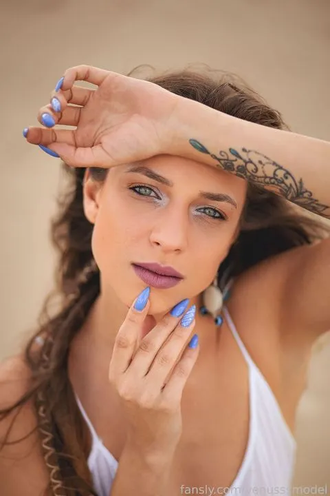 @venusssmodel