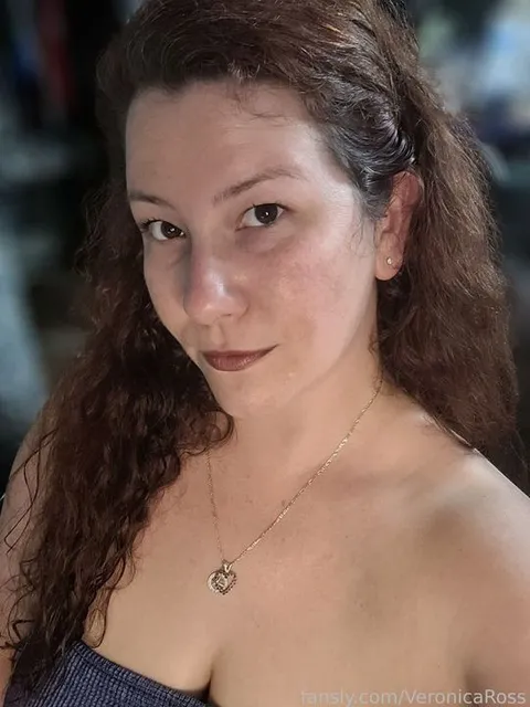 @VeronicaRoss