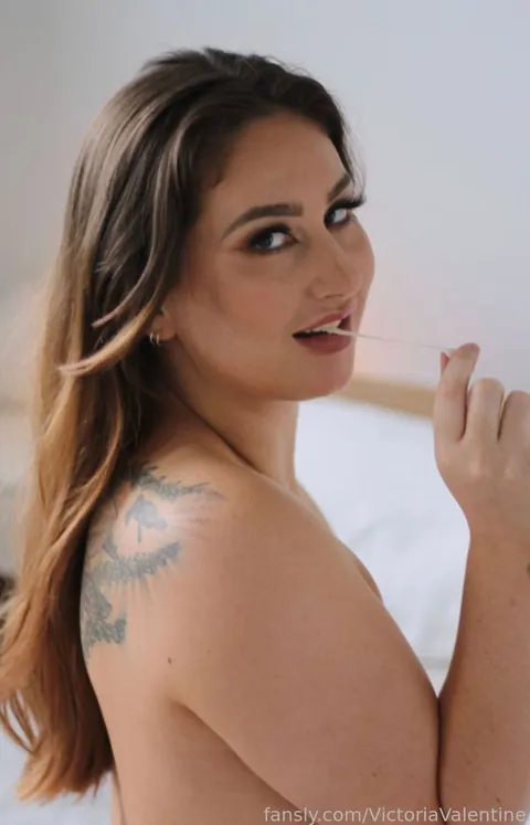 @VictoriaValentine