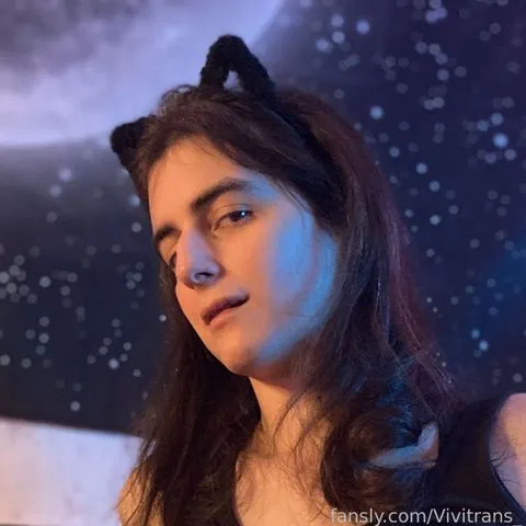 @ViviVioletts