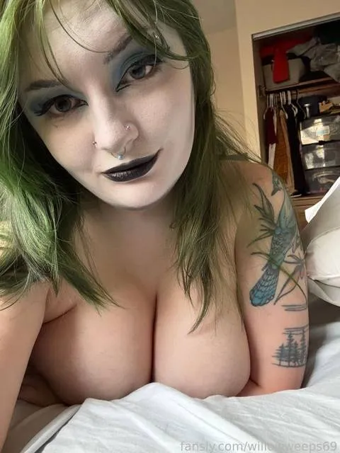 @willowweeps69