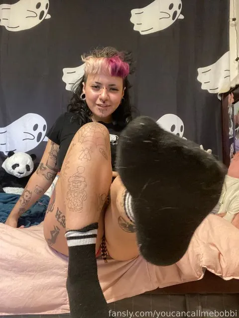 @youcancallmebobbi