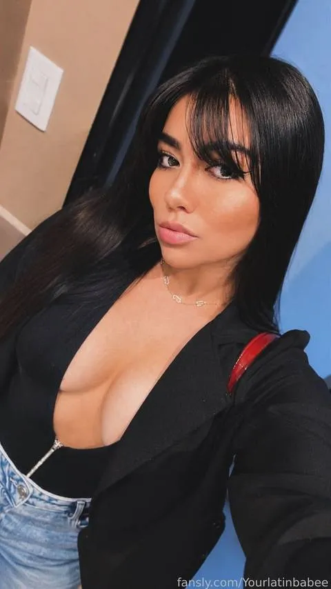 @Yourlatinbabee