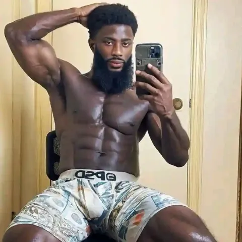 @africanking010