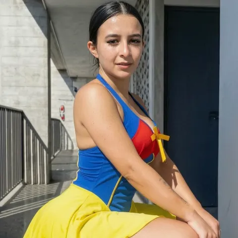 @alexandraespinoza