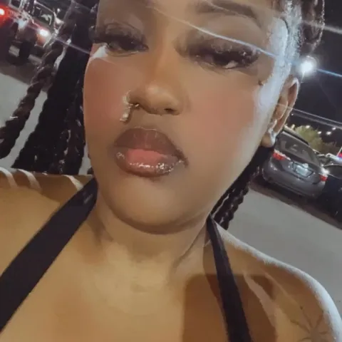 @aliciaaxthegreat