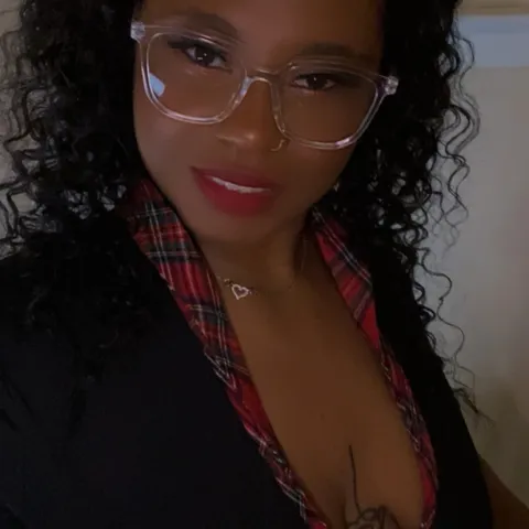 @anaismarii