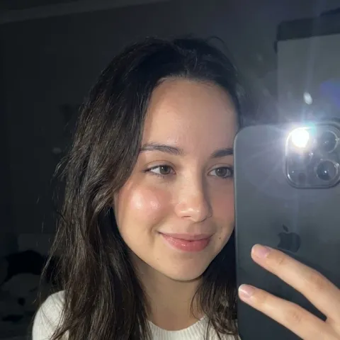 @andreaguzman23