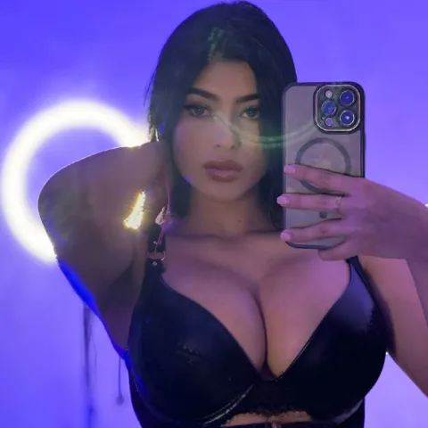 @andreaortiz