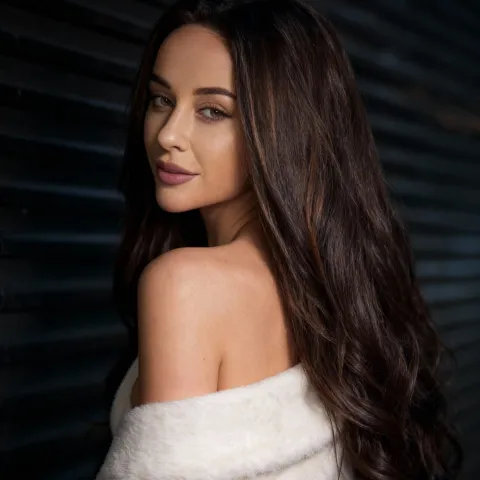 @anya.naiig