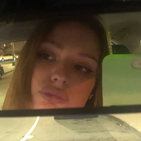 @anya
