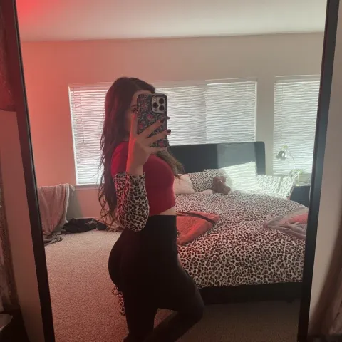 @anya_girard