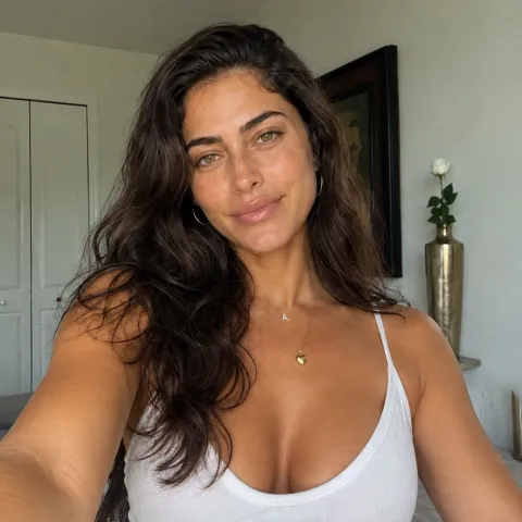 @aria.laurent