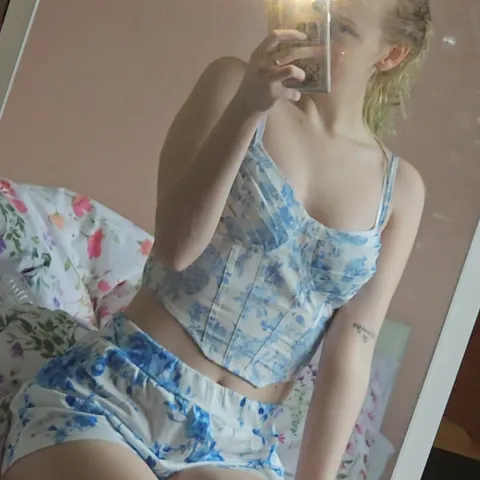 @beautyqueen3882