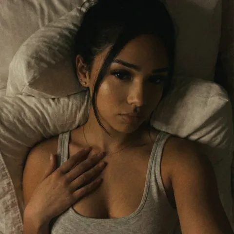 @bellaluvsyouxox