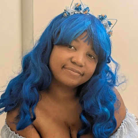 @bleuekitty