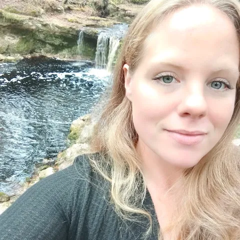 @blonde_bunny