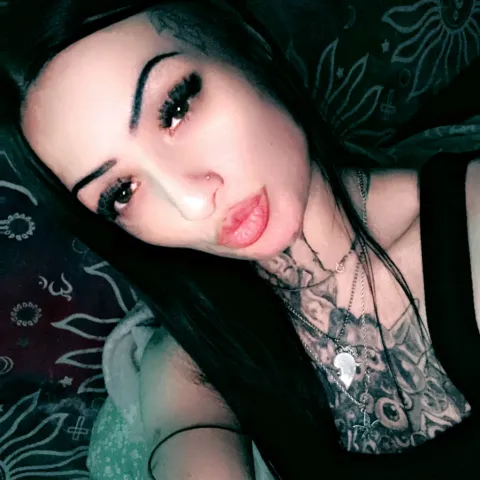 @bratty.brwn