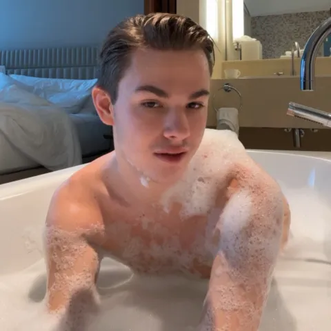 @bryanpalms