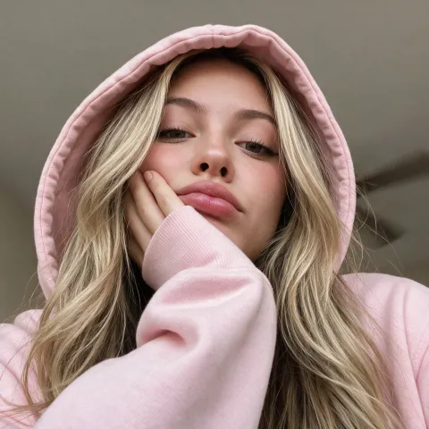 @callme.sarah.xoxo