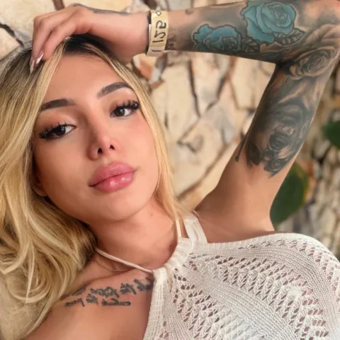 @camilalopez_dior