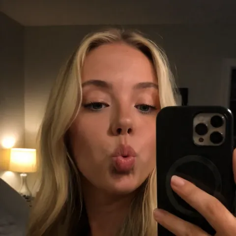 @charlotte.r