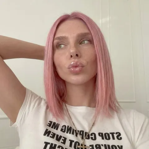 @claudialaraa