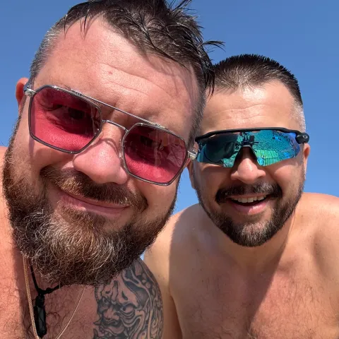 @crunch-and-bear