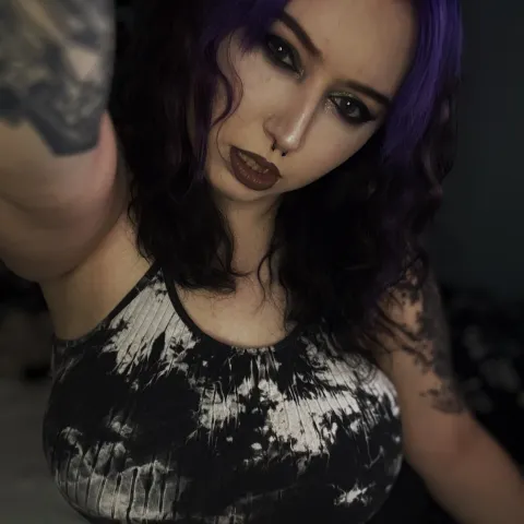 @cryptidnymph