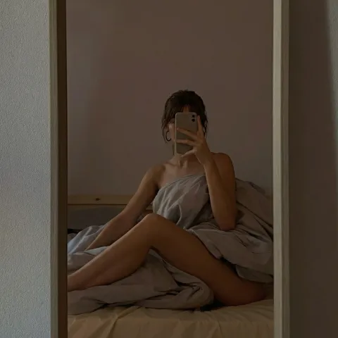 @dominikavalentova