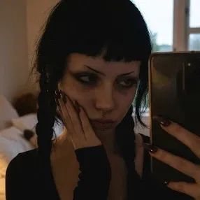 @eirinilola