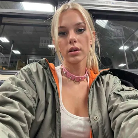 @elenarosee02