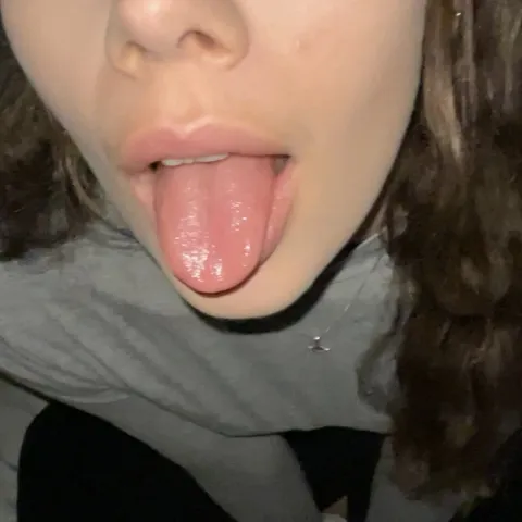 @ella_xx
