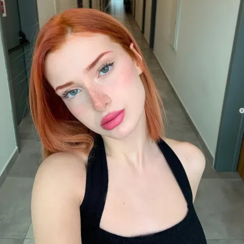 @ellie_e_06
