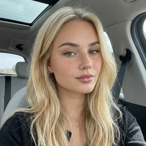 @ellievibes