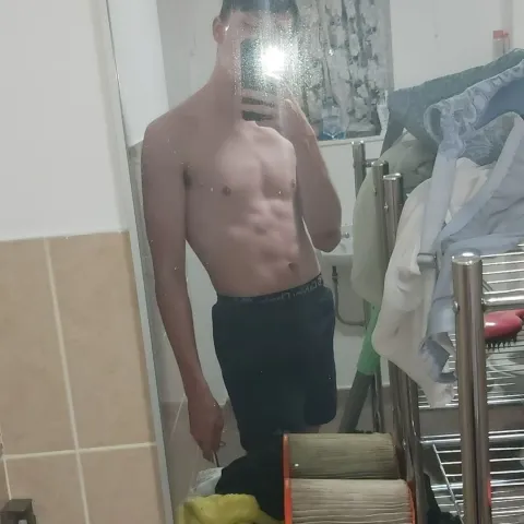 @elliot_onlyfans