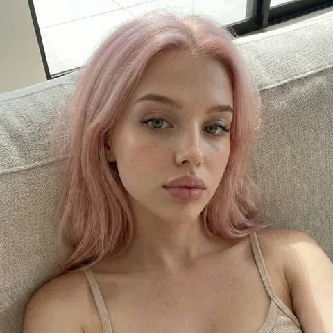 @emmablonde