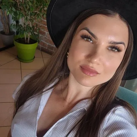 @evyebee